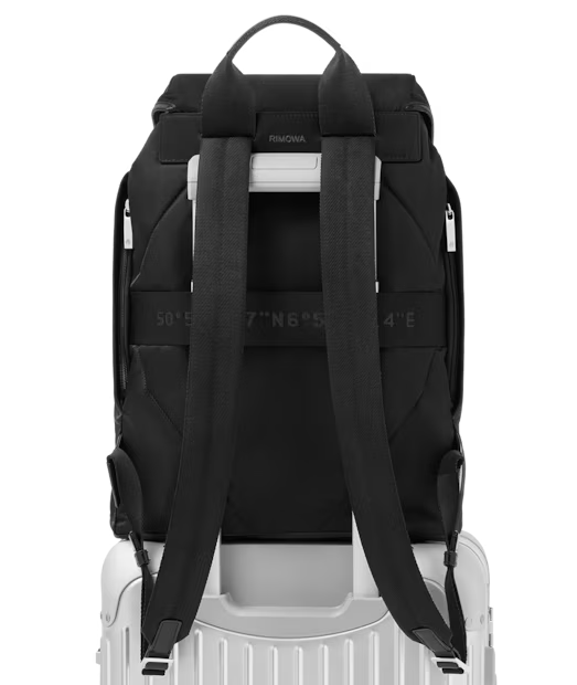 Signature Flap Backpack Large